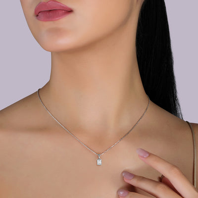 Frame It Pendant - 1.5 carat